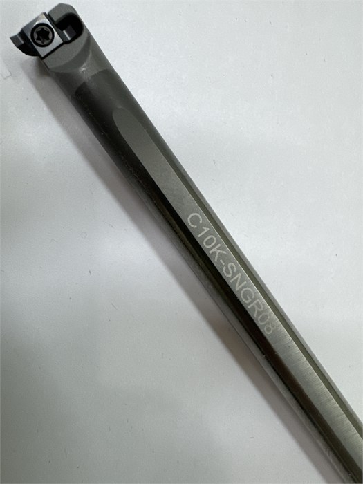 Канавочный твердосплавный резец CNGR10K08 4935 - фото 15255