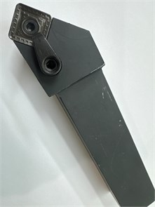 Резец 45 градусов MSSNL3232P15 5214