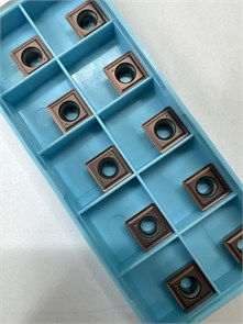 {{photo.Alt || photo.Description || 'Пластины для сверла SPMG 050204 060204 07T308 090408 DG HS-5231'}}